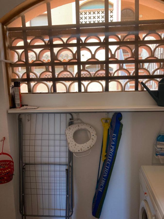 Tres Bel Appartement Entierement Renove Empuriabrava Exterior photo