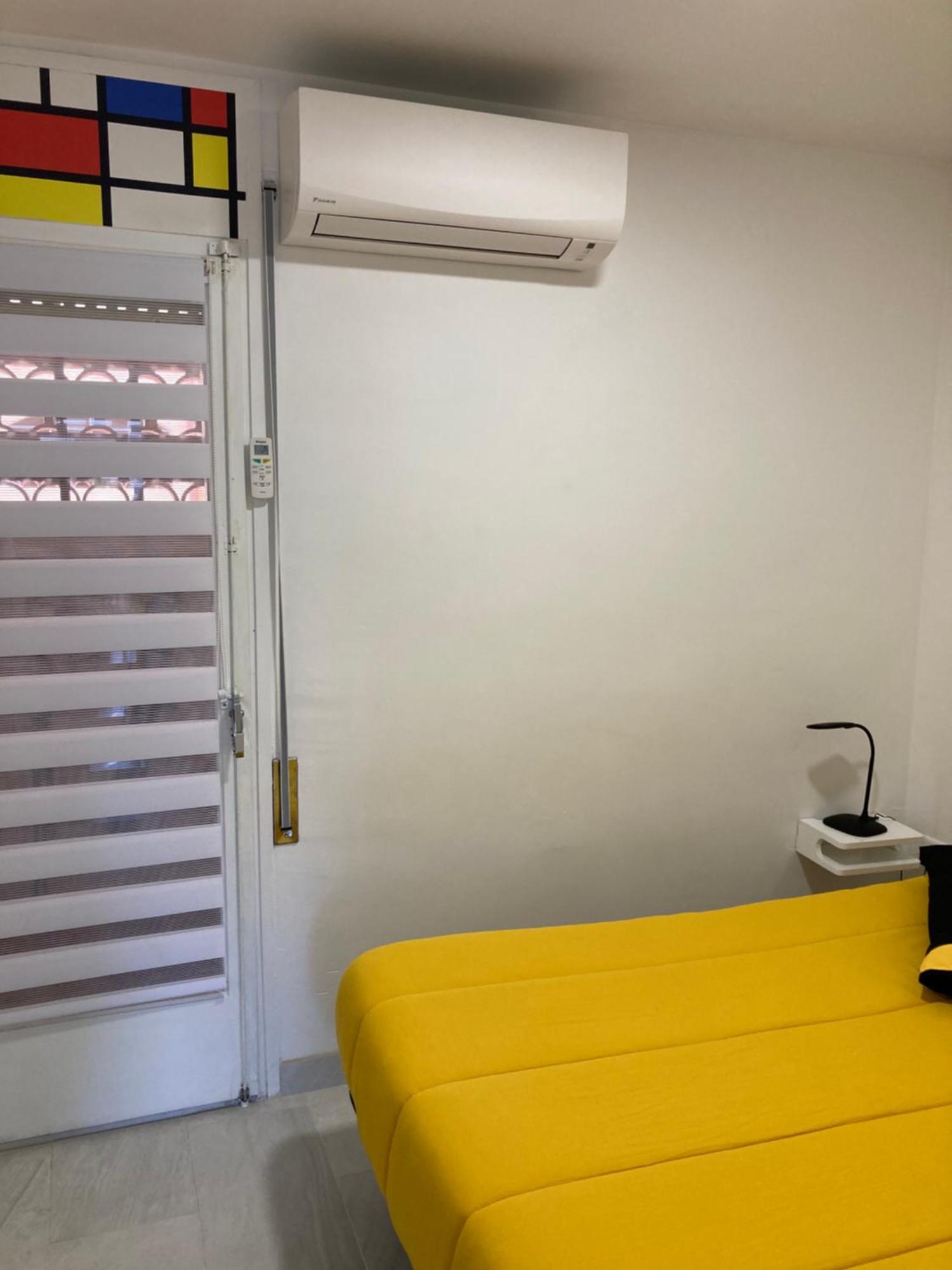 Tres Bel Appartement Entierement Renove Empuriabrava Exterior photo